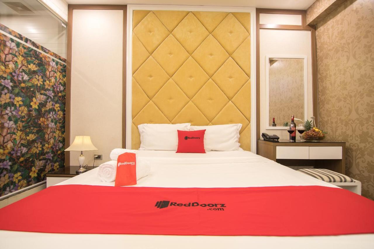 The Royal Hotel Near West Lake Hanoi Exterior foto